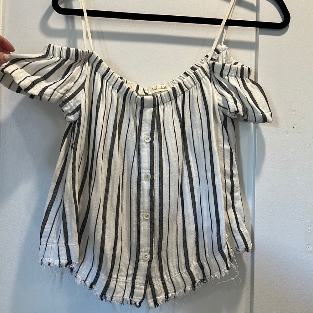 Bella Dahl top
